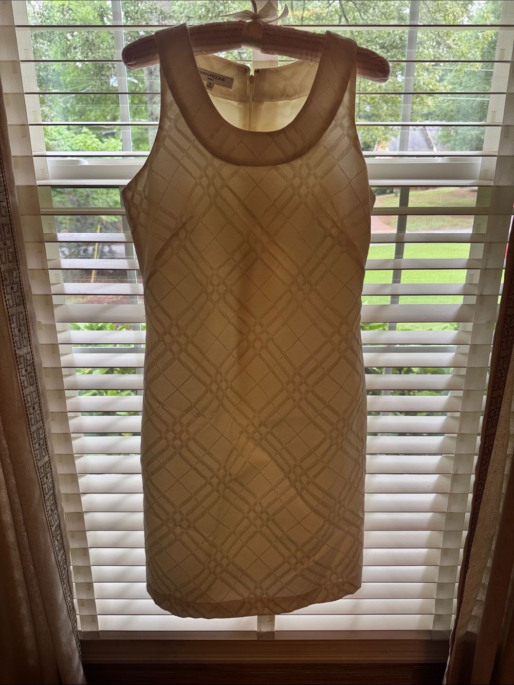 Evan Picone Sleeveless Cream Textured Shift Dress - Elegant Everyday